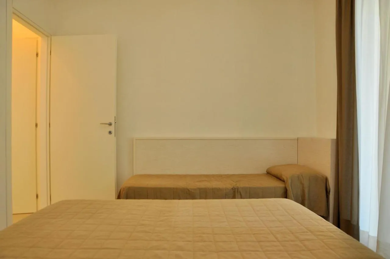 A Beautiful Apartment In A Quiet Area With Pool Bibione