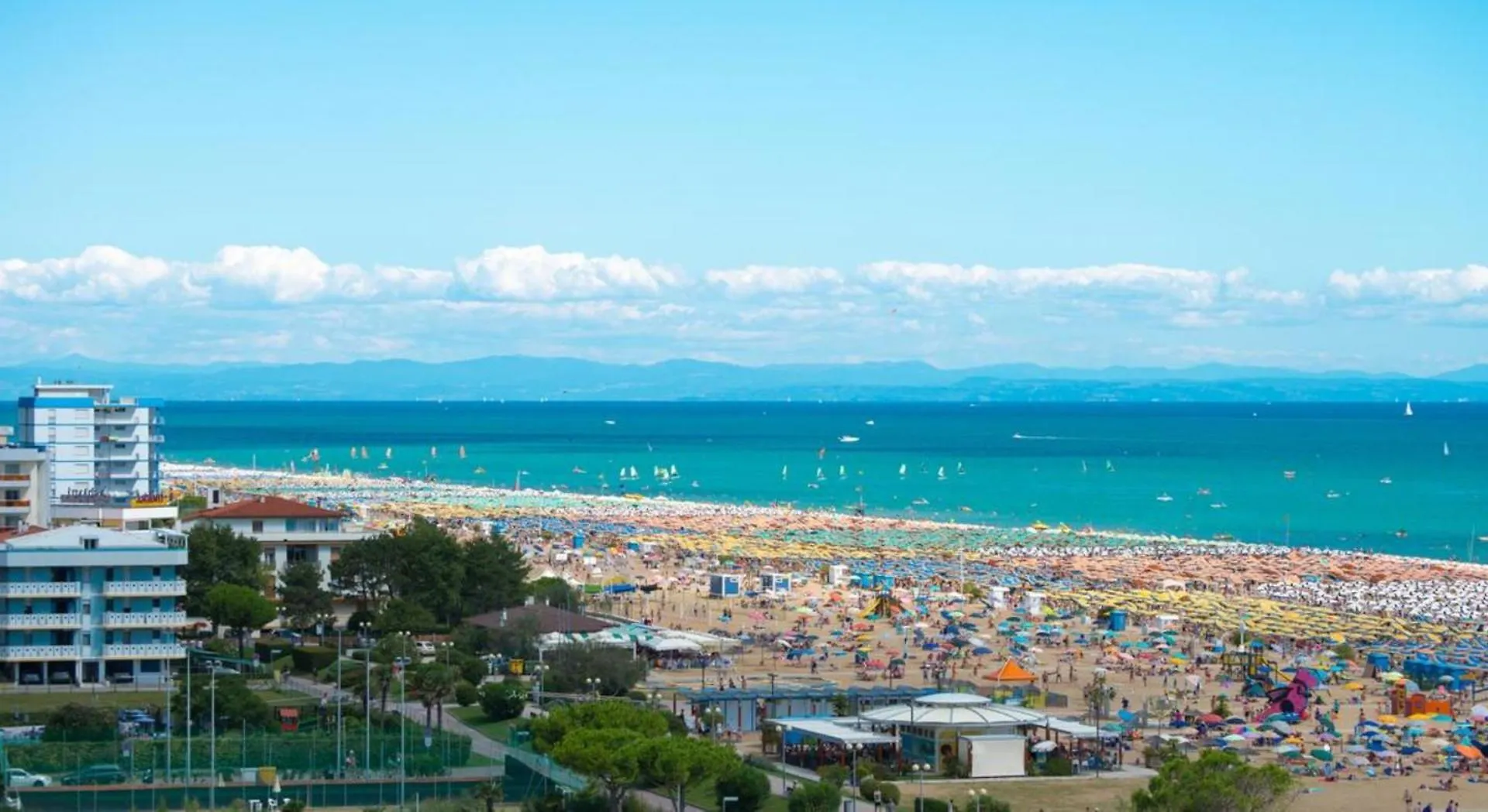 A Beautiful Apartment In A Quiet Area With Pool Bibione