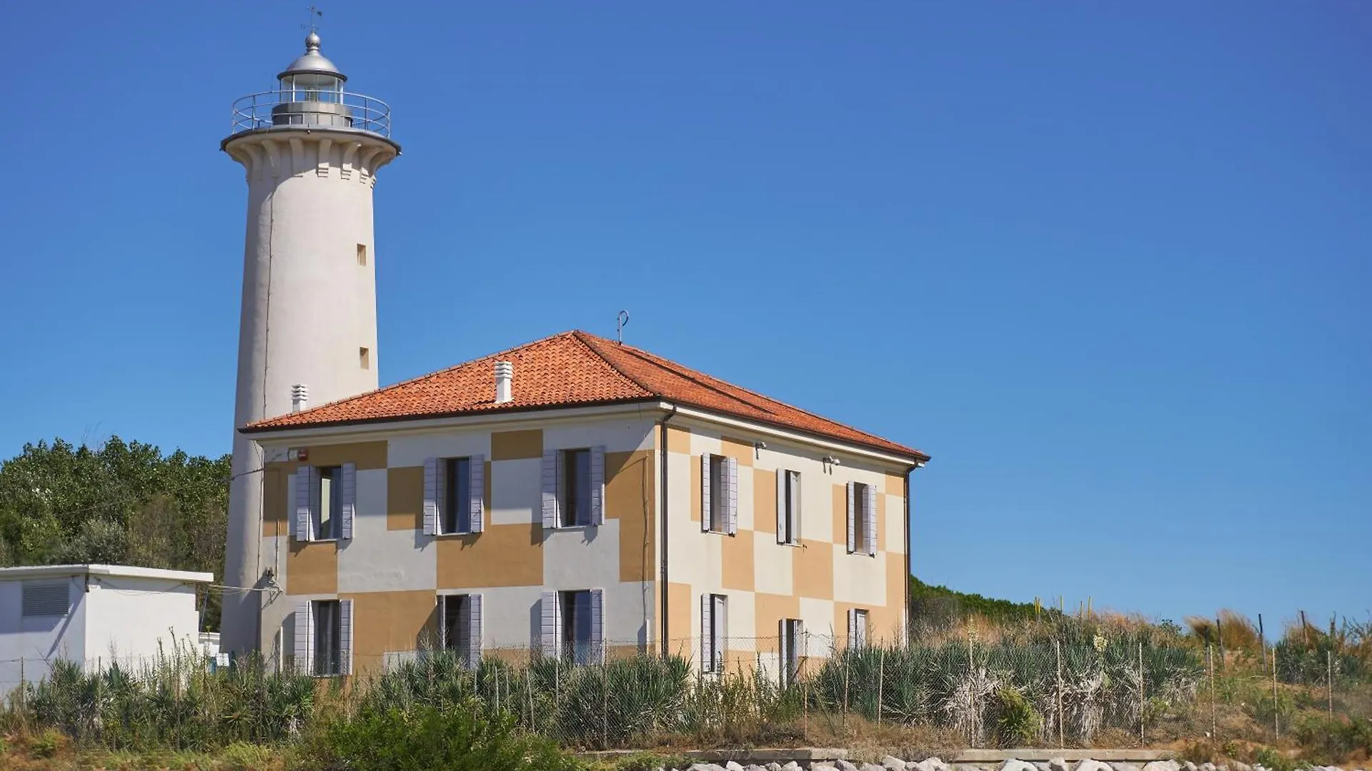 A Beautiful Apartment In A Quiet Area With Pool Bibione